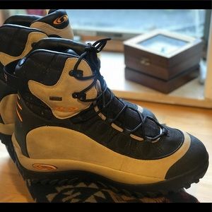 Salomon Gore Tex Contragrip Insulated Boots 11.5